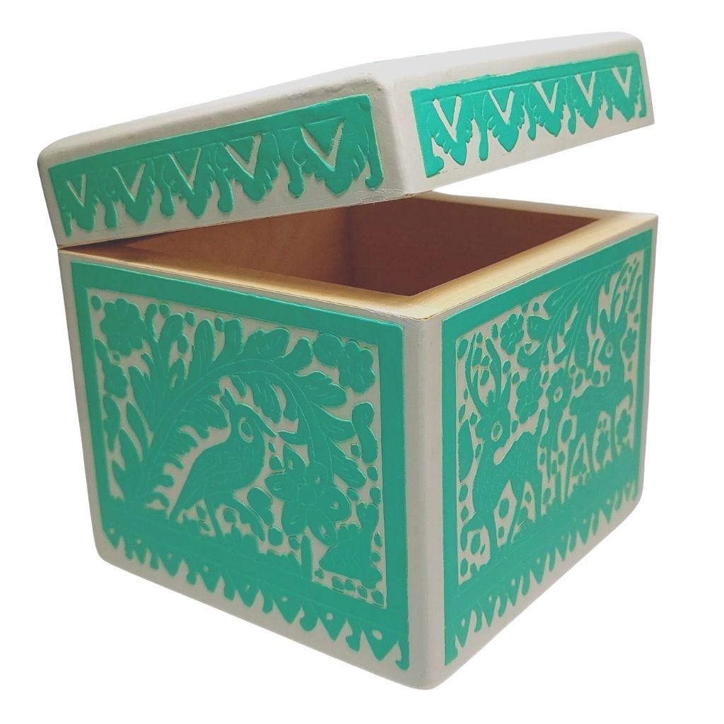 Caja Olinalá Cubo Rayado Vaciado