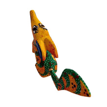 Alebrije Coyote Chico  (Madera de Copal)