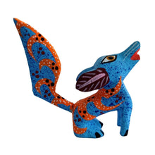 Alebrije Coyote Chico  (Madera de Copal)