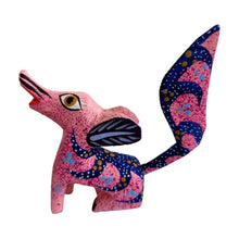 Alebrije Coyote Chico  (Madera de Copal)