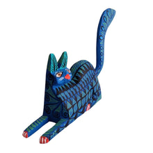 Alebrije Gato #2 Mediano  (Madera de Copal)