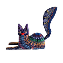Alebrije Gato #2 Mediano  (Madera de Copal)