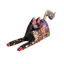 Alebrije Gato #2 Mediano  (Madera de Copal)