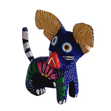 Alebrije Perrito Chihuahua Chico  (Madera de Copal)