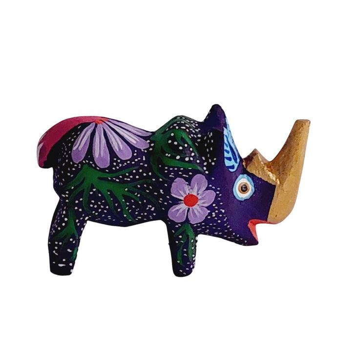 Alebrije Rinoceronte Chico  (Madera de Copal)