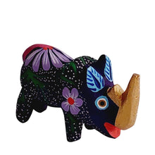 Alebrije Rinoceronte Chico  (Madera de Copal)