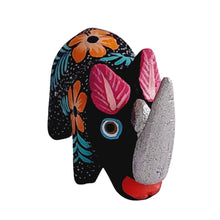 Alebrije Rinoceronte Chico  (Madera de Copal)