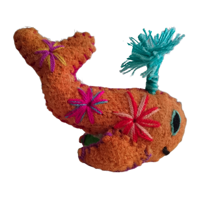 Ballena chica  (Muñeco de Lana)