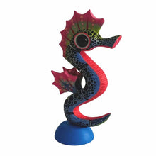 Alebrije Caballito de Mar Taller Jacobo y María Ángeles (Madera de Copal)