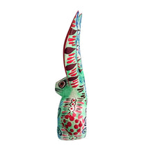 Alebrije Conejo Orejón Oaxaca Blanco/Verde Orejas Rojas  (Madera de Copal)