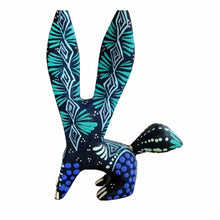 Alebrije Conejo Orejón Morado  (Madera de Copal)