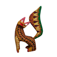 Alebrije Gato Grecas #30 Oaxaca (Mostaza-Negro-Verde)  (Madera de Copal)