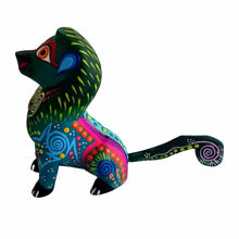 Alebrije León Azul Taller Jacobo y María Ángeles (Madera de Copal)