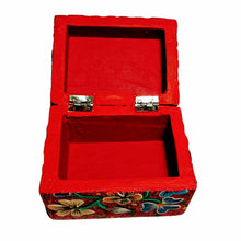 Caja de Madera de Copal Decorada Flores en Relieve (Chica)