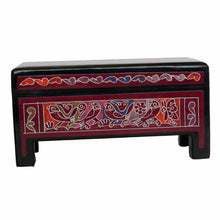 Caja Olinalá Lapicera con Patas (Negra / Morado)