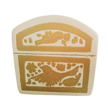Caja Olinalá Mini Baúl Rayado (Crema/Beige) Conejos