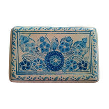 Caja Olinalá Mini Barniz (Blanca/Flores Azul Claro)