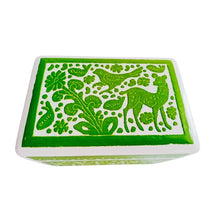 Caja Olinalá Mini Rayado (Blanco /Verde) Venado/Pez/Pájaro