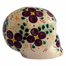 Calavera pintada a mano flor morada (Cerámica Mayólica)