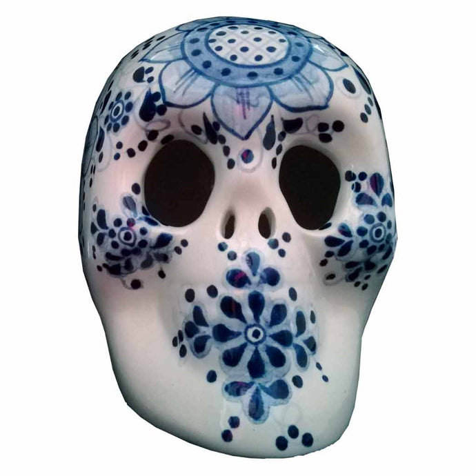 Calavera pintada a mano flor azul (Cerámica Mayólica)