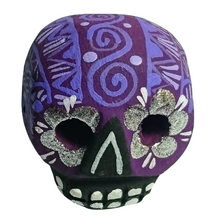 Alebrije Calaverita Mini Grecas  (Madera de Copal)