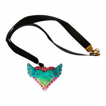 Collar Corazón Angelito Turquesa (Papel Mache)