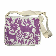 OxM.Mx Bolsa Morral Grande Dama Bordada en Tenango Artesanía otomí mexicana realizada en Tenango de Doria, Hidalgo. Producto Mexicano. Producto Artesanal. Hecho en México.