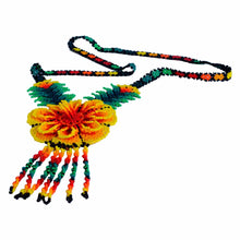 Collar Flor Huichol Grande