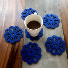 OxM.Mx Juego de portavasos coaster con diseño de papel picado  elaborados en fieltro version talavera azul