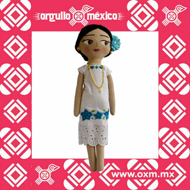 OxM.Mx Muñeca Yucateca. Artesanía mexicana contemporánea en forma de mujer Yucateca.  Pieza bordada y pintada a mano. Mayeb